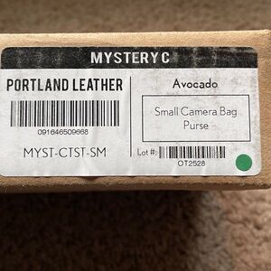 Portland Leather Small Camera Bag C-grade Avocado